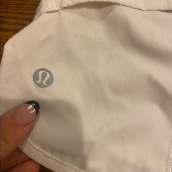 Lululemon speed up shorts - Picture 3 of 4